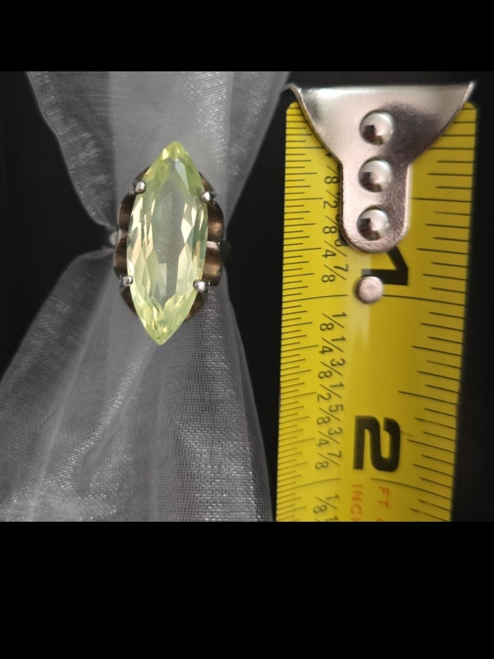Uranium Vaseline Glass Ring - Elegant Women's Jewelry - Picture 3 of 7